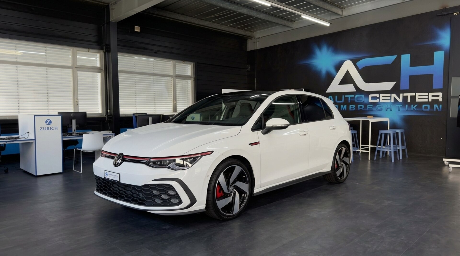Volkswagen Golf 8 - 2.0 TSI GTI DSG